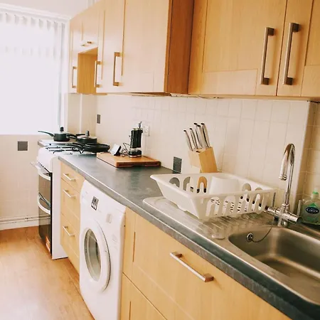 Stylish 3-bed House Nec-jlr-airport-hs2-driveway Σπίτι διακοπών